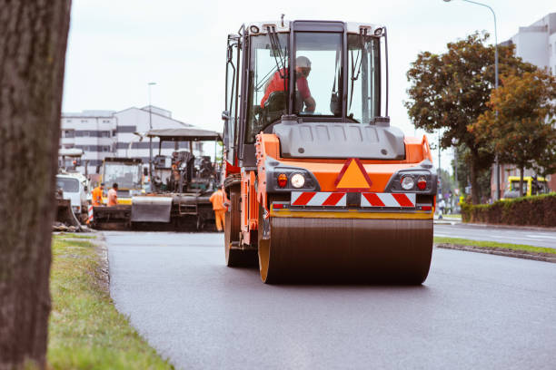 Best Commercial Driveway Paving in Dubach, LA